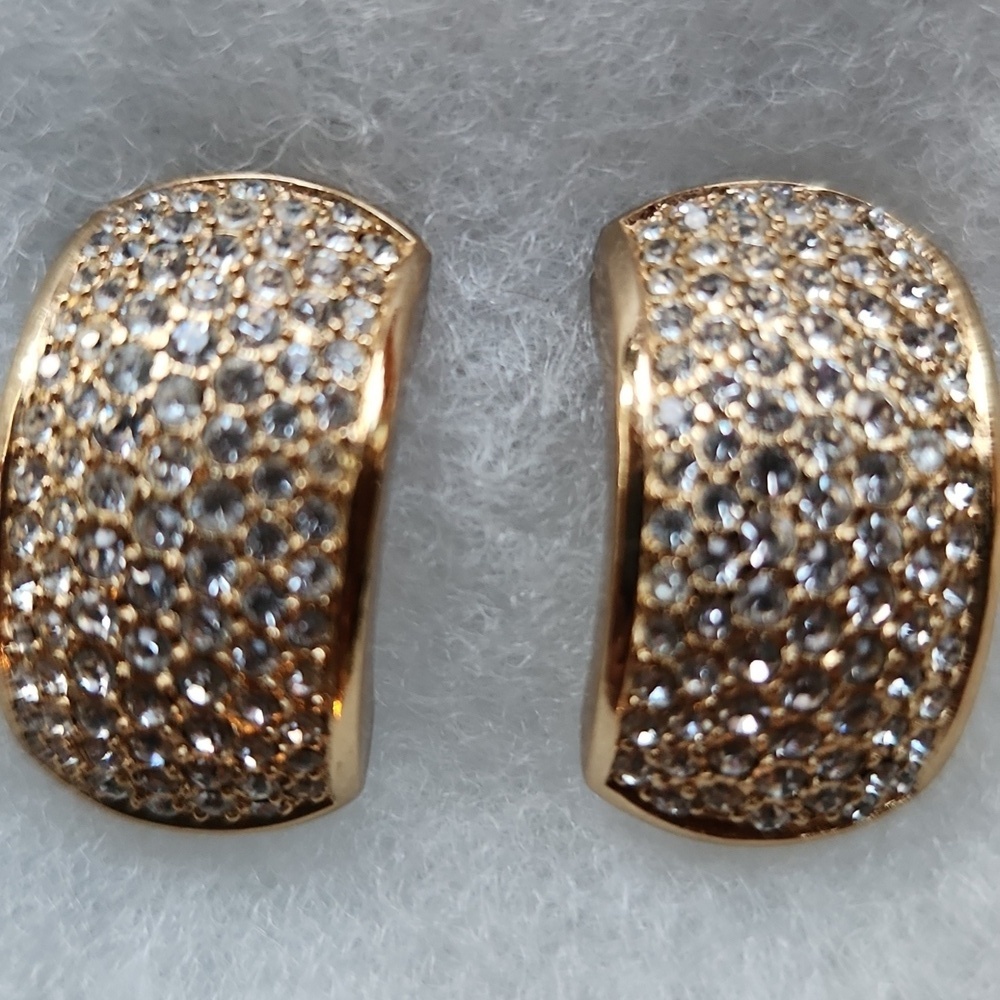 Christian Dior Vintage Elegant Gold and Rhinestone Women's Earrings